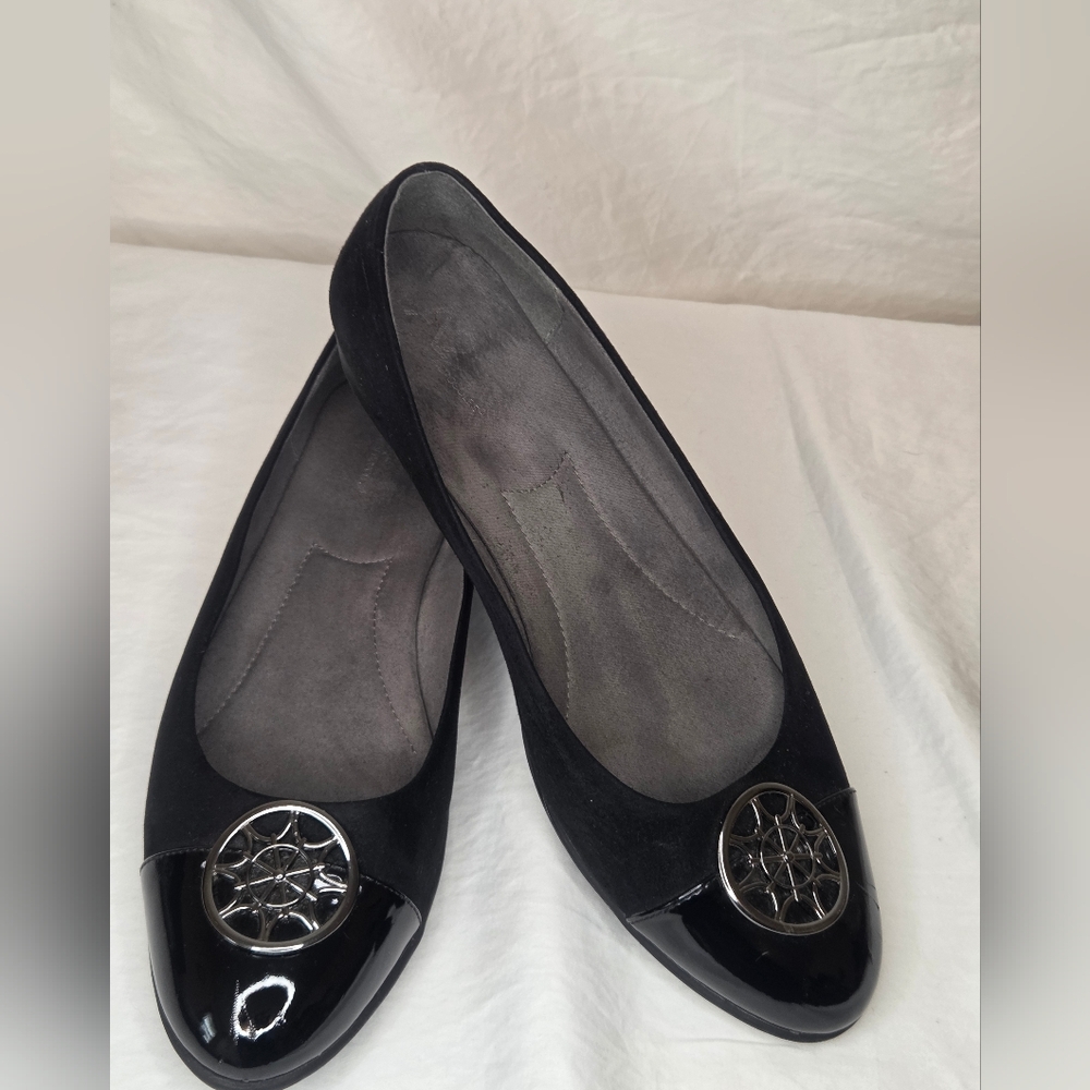 Black Patent-Toe Aerosoles Ballet Flats